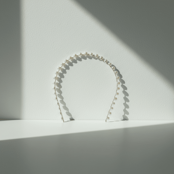 Essential Hair Accessories Set - Elegant & Practical Gold or Pearl | Mint LB