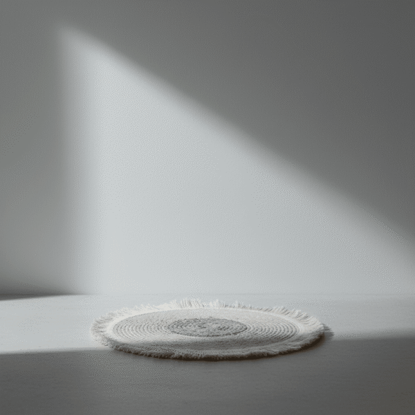 Essential Round Table Mat 38cm – Modern & Elegant Underplate | Mint LB